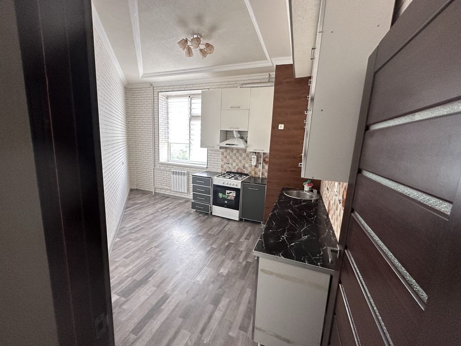 9bozorni oldida yangi hayot dom ikki xonali uy ijaraga beriladi oilaga