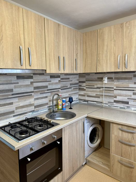 Proprietar inchiriez Garsoniera moderna Soseaua Garii Catelu- sector 3