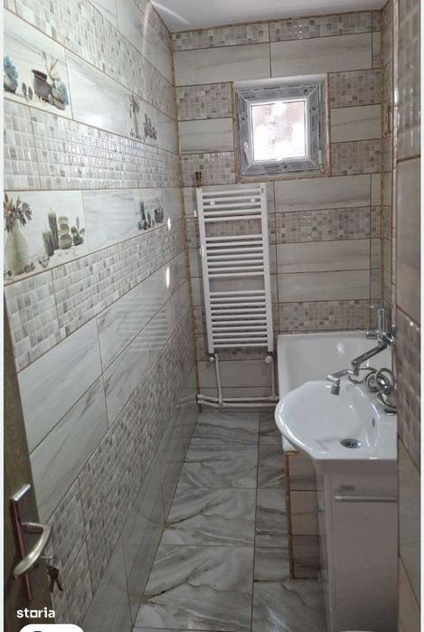 Apartament Craiovita cu centrala, 3/4,renovat