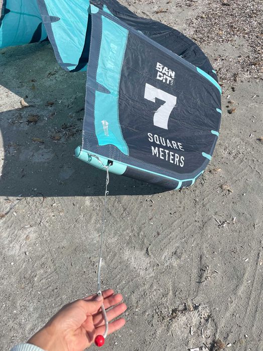 F-One Bandit Kite 7,8,9,11m2 + Lynx Bar 52/45 and 45/38