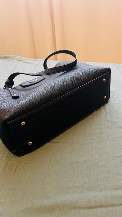 Дамска чанта Guess + портмоне