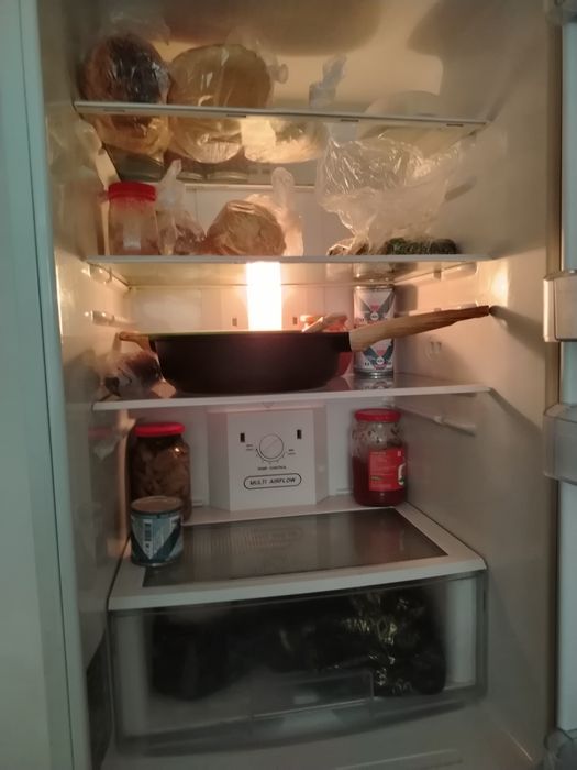 Продам холодильник в отличном состоянии