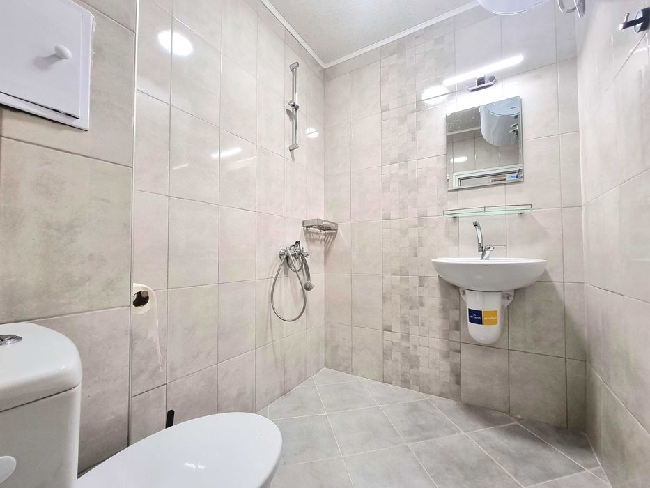 Уютно студио за нощувки в сърцето на Приморско!