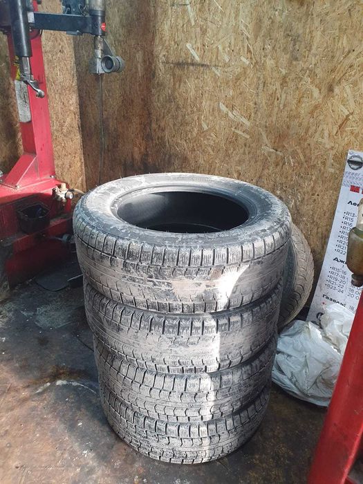 Продам зимние шины