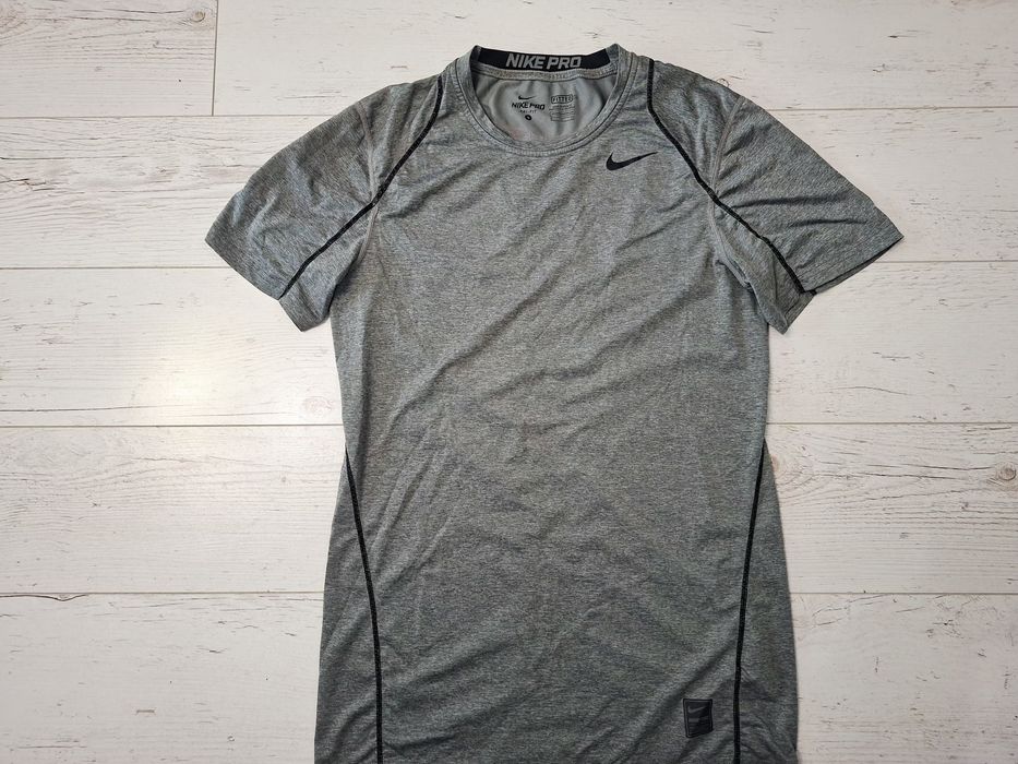 Nike Pro-Ориг. Тениска