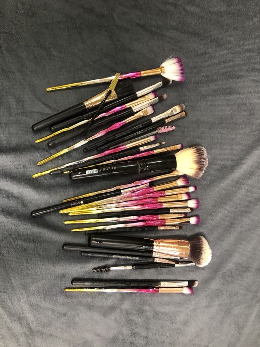 Кисти для макияжа