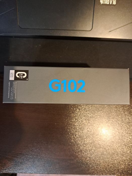Чисто нова геймърска мишка Logitech G102 Lightsync