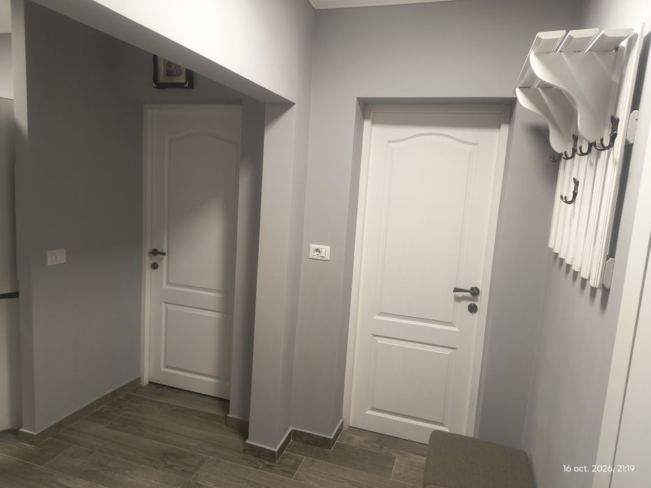 Apartament 1 camera cu loc de parcare,  de închiriat