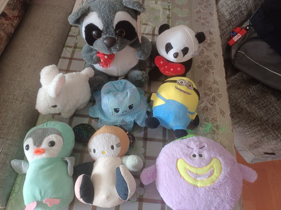 Отдам игрушки за фрукты