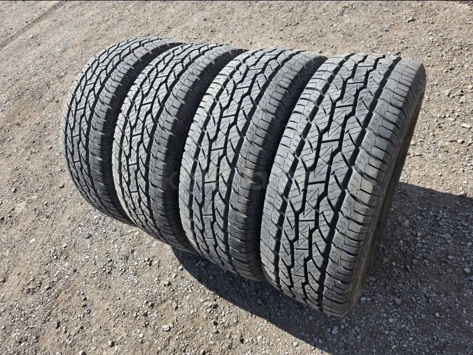 Maxxis Bravo AT771