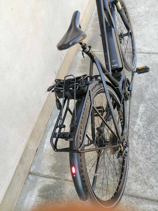 Trekking E-bike cube 28 hidraulica completă