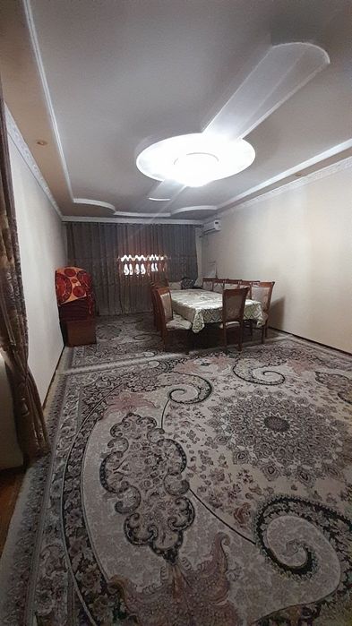 Hovli sotiladi Uchastok sotiladi