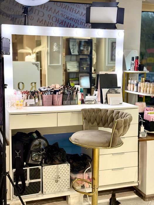 Дава се под наем  в Варна, м-т Траката -  кв.м за 153 € - Снимка #2