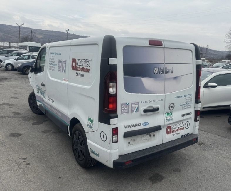Opel vivaro 1.6 cdti 120