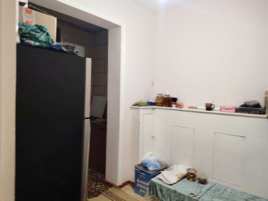 Yunusobod 6 da 2 xonali uy sotiladi