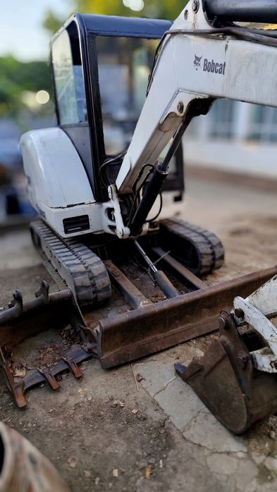 Excavator BOBCAT 3,5t