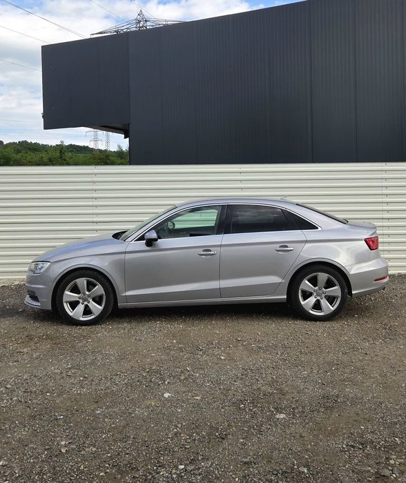 Audi A3 Sedan 1.6 TDI • 2014 • Piele maro •Navigatie. Superbă