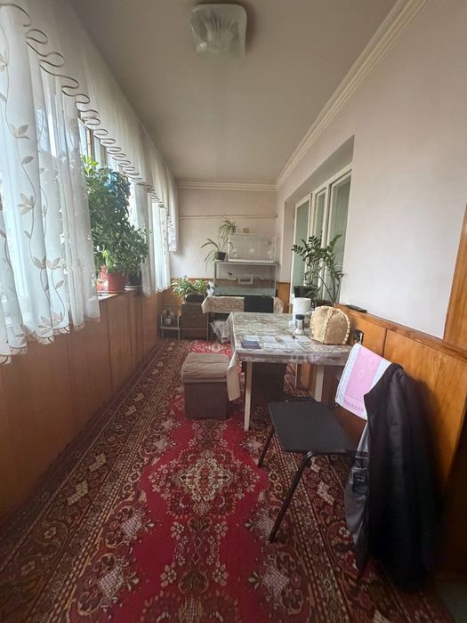 Продам 3 ком Юнусабад 11.кирпич