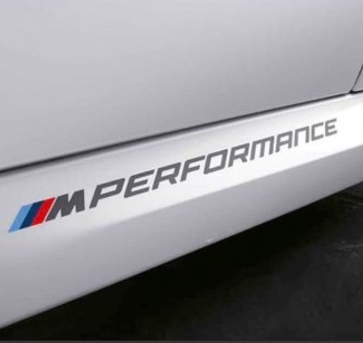 Наклейки на авто