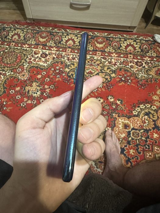 Продам телефон huawei p30