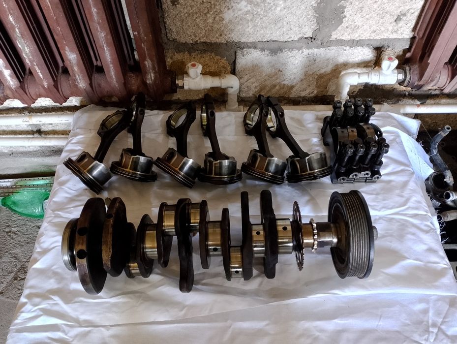 Продам мотор по запчастям