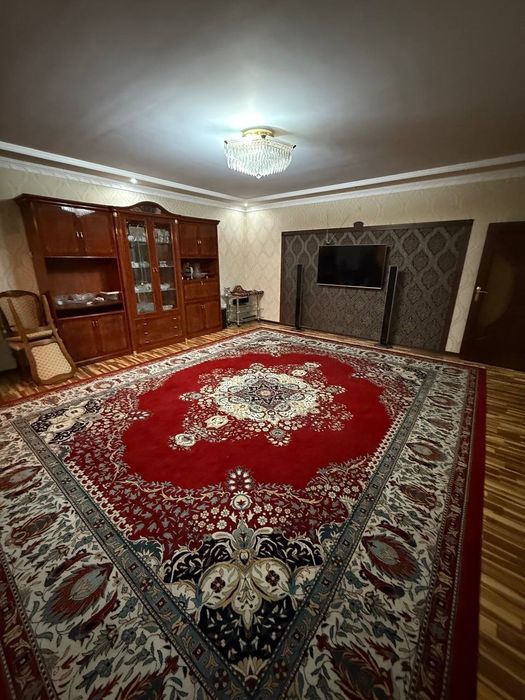 Продается 4 комнатная банковская квартира на Чиланзаре И