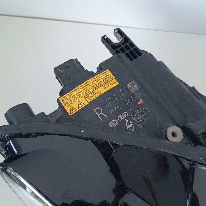 Десен фар за AUDI A7 4K8 4K8.941.086.F