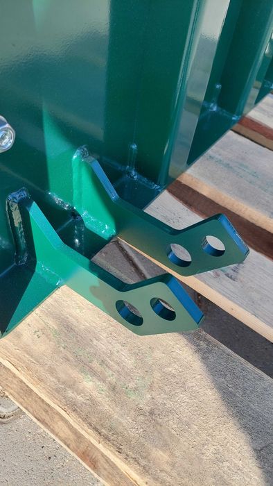 Despicator con la tractor