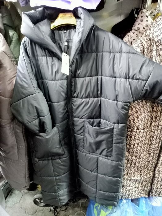 Kurtka Ayollar uchun sifatli oversays