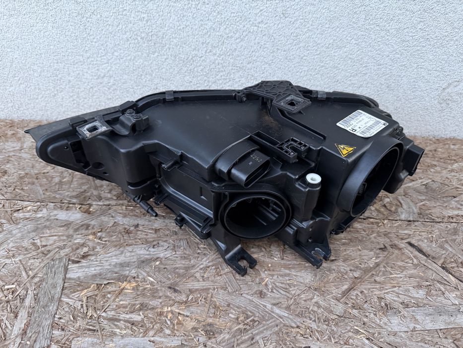 Far dreapta Audi A4 b8 b8.5 8k facelift 2012-2015 Xenon + Led Original