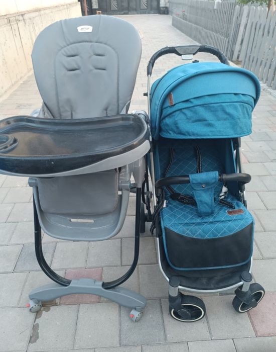 Продам коляску и детский стол