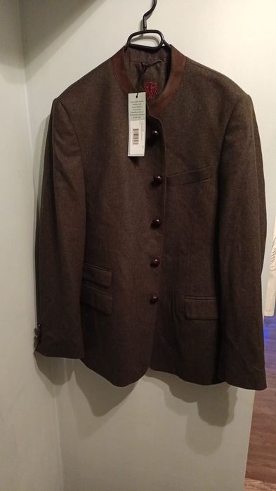 Sacouri de vânzare de firmă