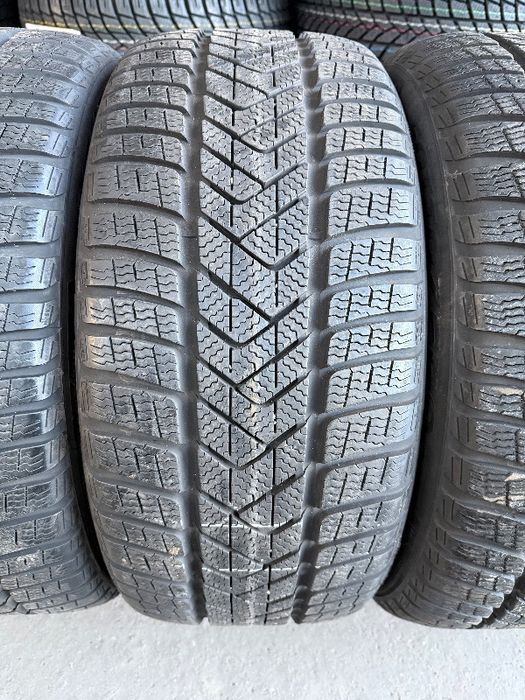 225/45/18 245/40/18 Pirelli, зимни гуми - 4 бр.