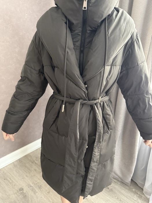 Продам пуховик зимний