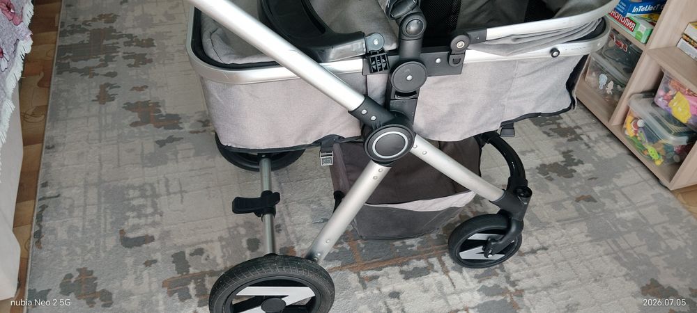 Продам коляску в хорошем состоянии