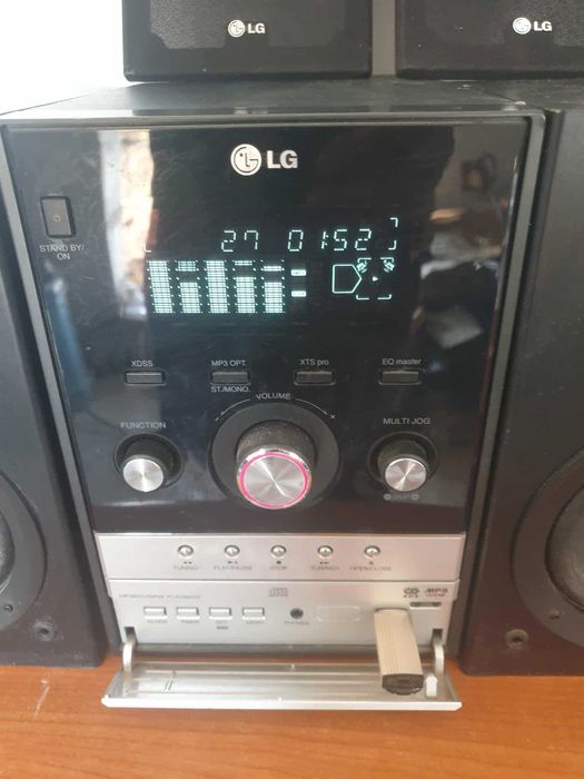 Combină audio LG