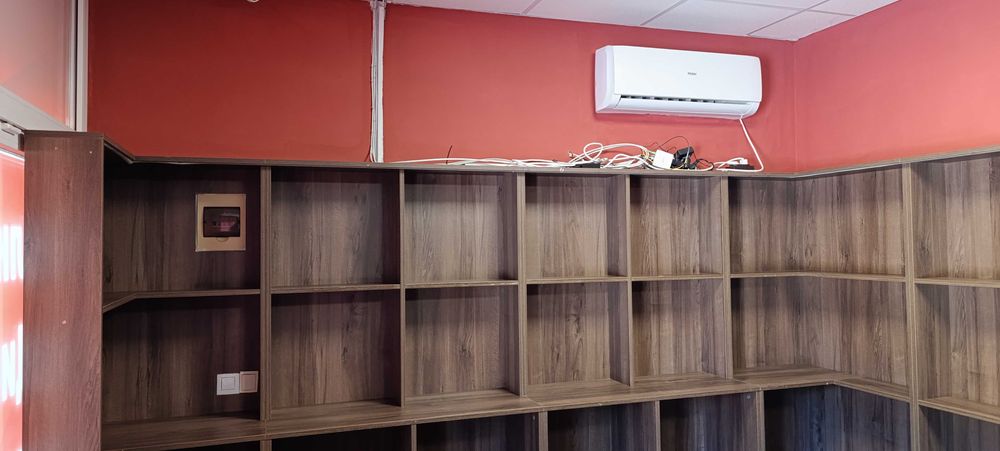 Дава се под наем Магазин в Елин Пелин - 28 кв.м за 510 € - Снимка #4