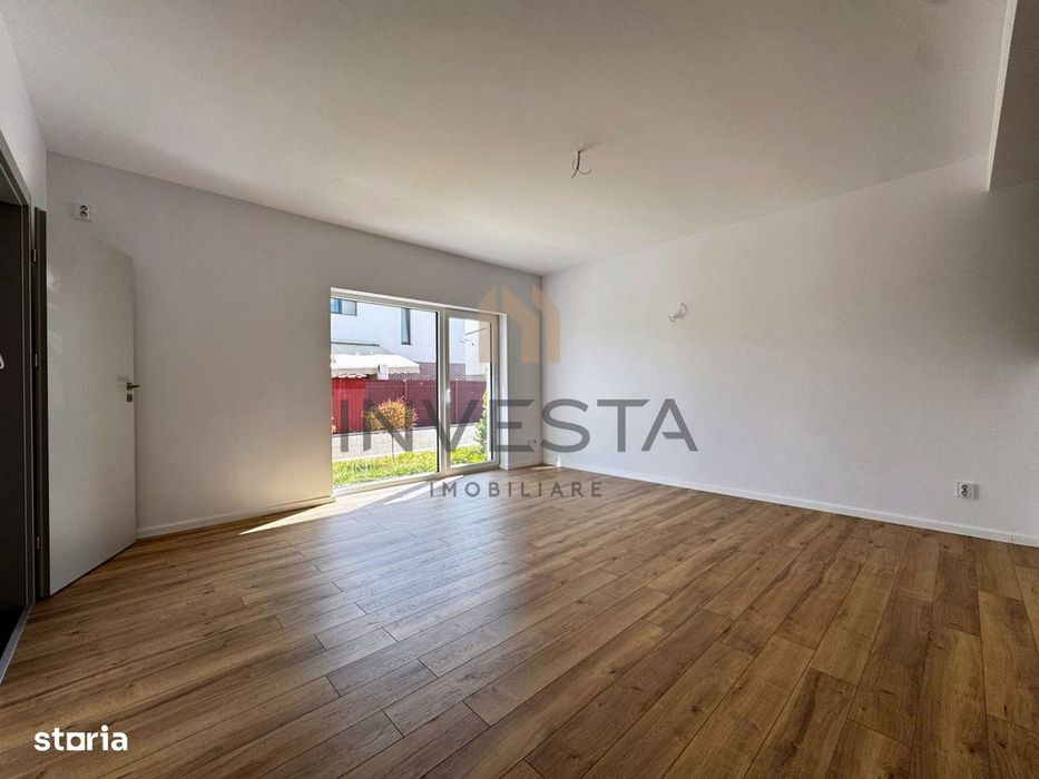 Casa tip duplex de vanzare, constructie noua, strada privata, Floresti