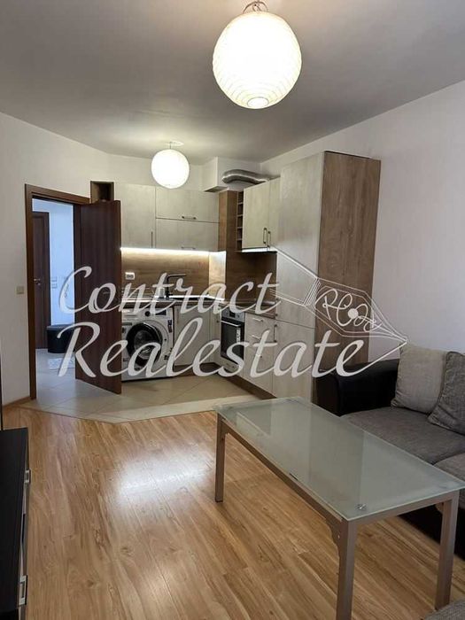 Дава се под наем Двустаен апартамент в Варна, Автогара - 60 кв.м за 408 € - Снимка #1