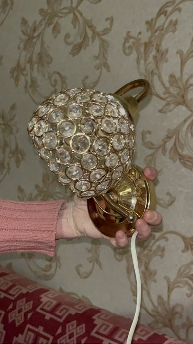 Продам бра настенный