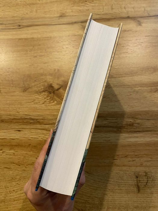 Vând carte Marea cea mare