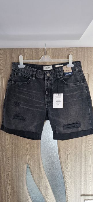Blugi scurti SLIM FIT, Marimea 44 Bershka si Pull&Bear -3 perechi- negru si albastru NOI)