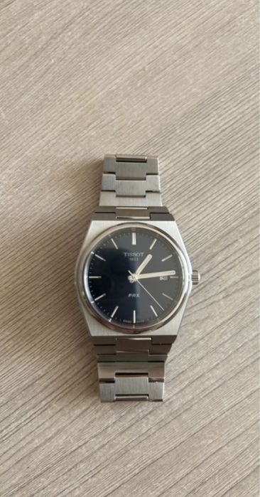 Часы кварцевые Tissot сталь