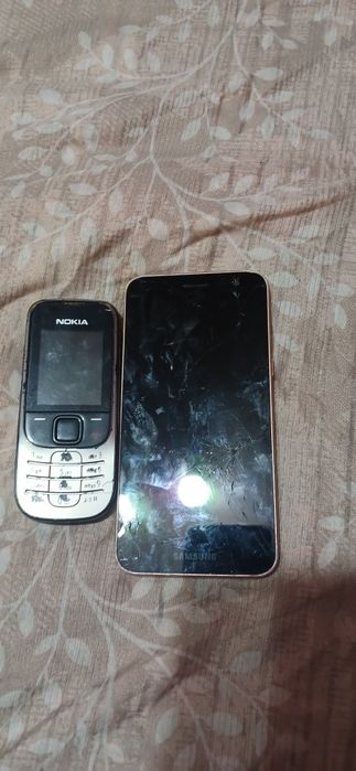 Nokia 2330c-2 samsung j2