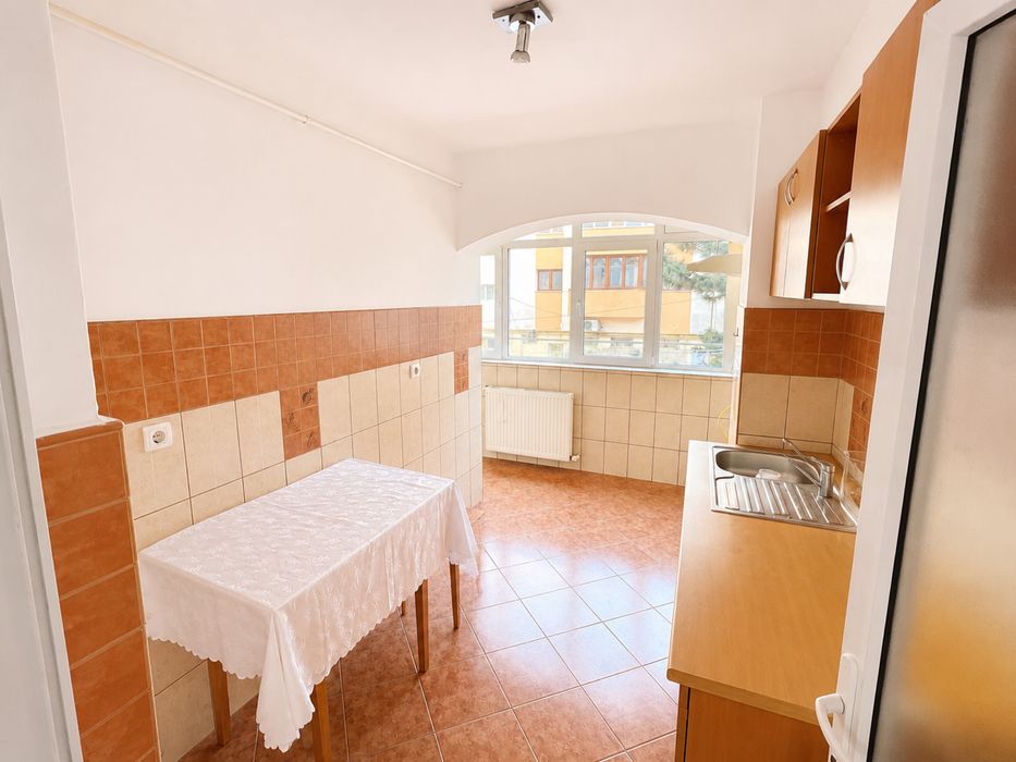 Garsoniera de inchiriat