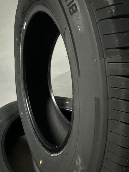 Нови летни гуми LANDSPIDER UHP 235/60R18 107V XL 2356018