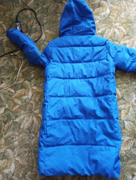 Зимняя куртка на девушку