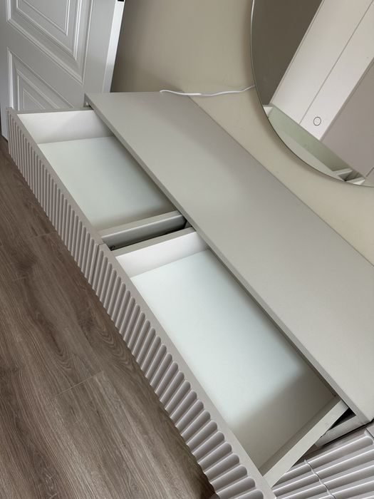 Туалетный столик