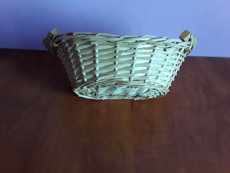 Vând Coș Decorativ