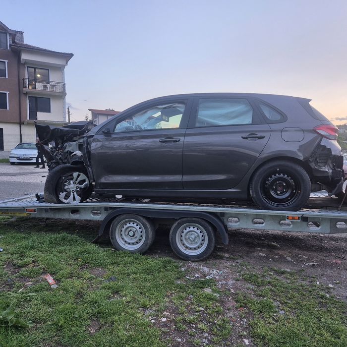 Hyundai i30 1.4 16v на части